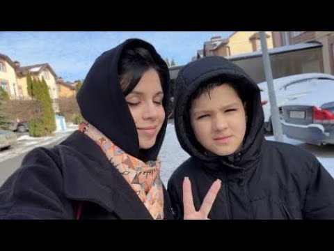 Видео: Алиана Устиненко. Робик хочет стать артистом))🙄🙄🙄