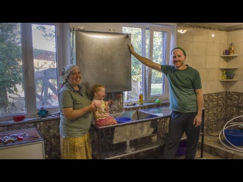 Видео: Теперь мы переживем апокалипсис! Сделал БАК для воды из нержавейки!