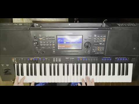 Видео: Дарите женщинам цветы