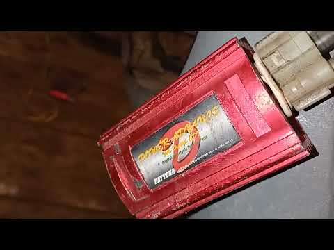 Видео: Тест коммутаторов Daytona red, blue и сток CI649A на скутере Honda Dio AF34 (мотор AF34E, GBL)