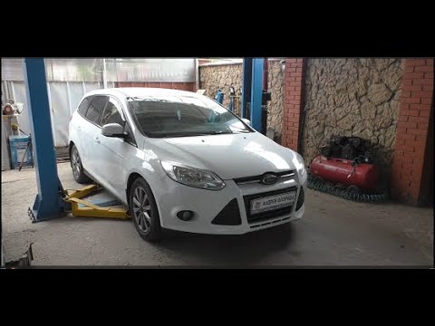 Видео: Замена подушки двигателя со стороны ГРМ на Ford Focus 3 1,6 Форд Фокус 2013 года