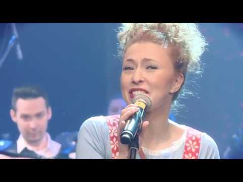 Видео: Виктория Гиссен (Мейделех) - Ты глядел на меня (М. Кристалинская)