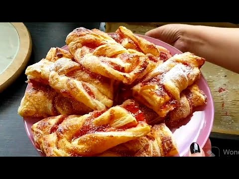 Видео: Мой самый любимый Рецепт!!! ОБОЛДЕННО вкусные СЛОЙКИ с вареньем!