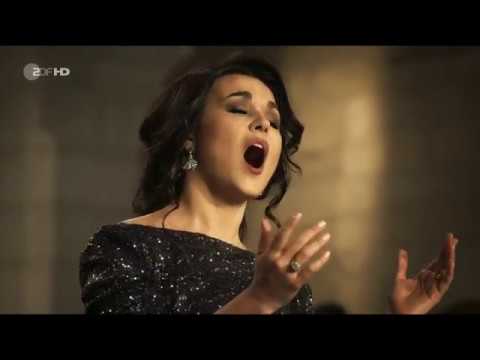 Видео: Ария «Аллилуйя» (Моцарт) — Ольга Перетятько