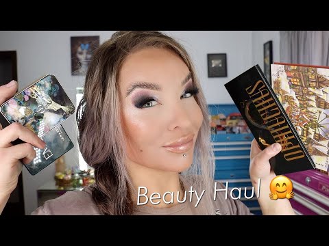 Видео: Перевозят: Cle de Peau, Nomad, ABH, MAC, Nomad Cosmetics, Essence, NYX, KVD, Terra Moons, Morphe,...