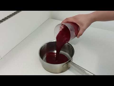 Видео: КОНФИ ИЗ ЧЕРНИКИ🫐 Мягкая начинка в торт 🍰 и капкейки🧁