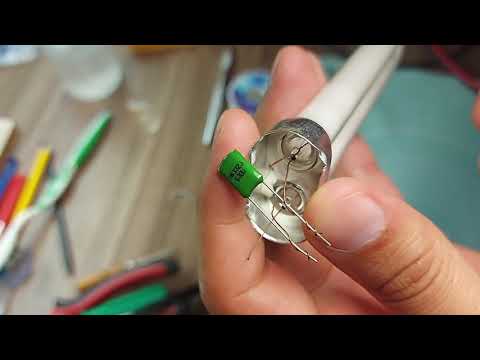 Видео: Ремонт лампочки в ультрафиолетовую лампу для ногтей