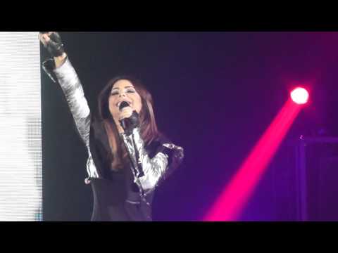Видео: Ани Лорак - Удержи моё сердце HD - концерт в Воронеже 12 марта 2016
