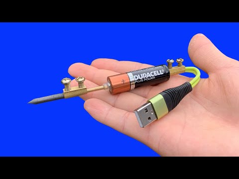 Видео: 🔋 Не выбрасывайте старые батарейки. Я покажу вам 4 способа сделать мини-сварочный аппарат.