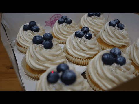 Видео: КОНДИТЕРСКИЙ ВЛОГ🧁КАПКЕЙКИ КАРАМЕЛЬНЫЕ🎂 Готовим Вместе