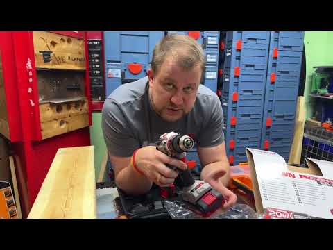 Видео: 2*3 скоростной шуруповерт Crown CT21128HMX-2 BMC