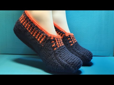 Видео: #444  БЕСШОВНЫЕ ЦВЕТНЫЕ ТАПОЧКИ СПИЦАМИ .МАСТЕР КЛАСС.