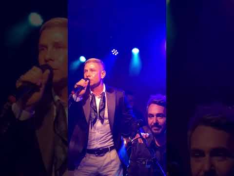 Видео: Алексей Романоф и Митя Фомин — Полутона | 14.04.2022 (LIVE)