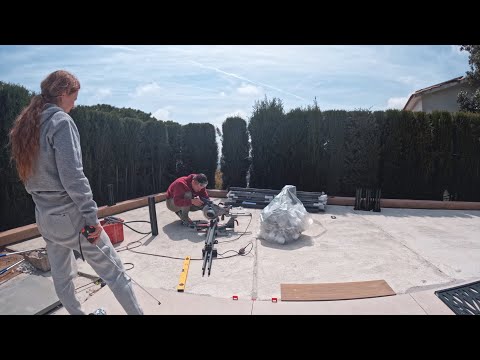 Видео: VLOG: ДЕЛАЕМ ЗАБОРЧИК ВОЗЛЕ БАССЕЙНА! ГОТОВЛЮ КАРАКАТИЦУ! 11.04.23