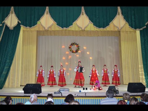 Видео: "Лісапетний батальйон" у Великій Лепетисі на відкритті глядацького залу РБК 28.05.2018