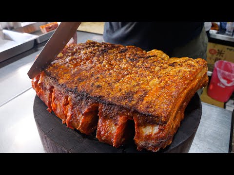 Видео: Вкусно! Хрустящая снаружи и сочная внутри свинина | Азиатская кухня