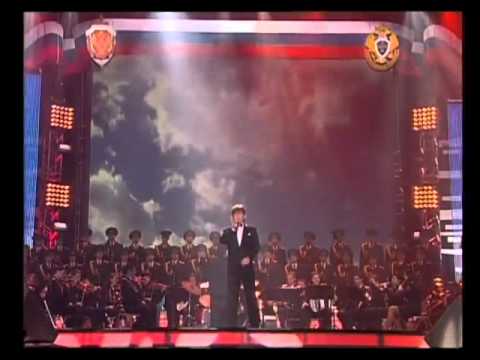 Видео: Феликс Царикати - Главное ребята сердцем не стареть