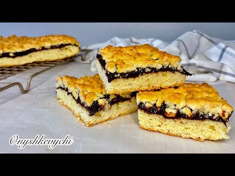 Видео: КРУХИЙ ТЕРТИЙ ПИРІГ З ЛЕКВАРОМ