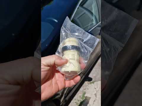 Видео: Стук в подвеске камри 50 гибрид .Отбойники