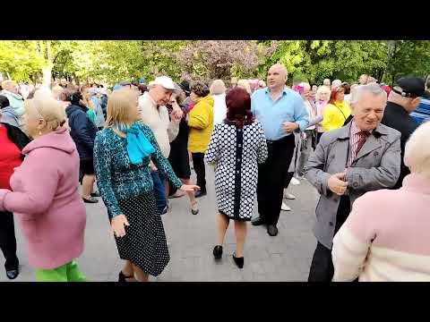 Видео: Танцы в Гомеле. 09.05.2025 г.