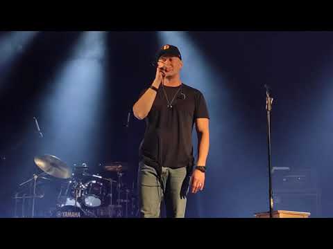 Видео: Бумбокс - Почути. Кременчук 17.10.21