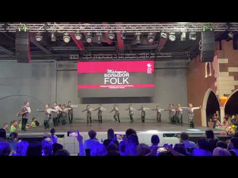 Видео: Өзбек жігіттері Жас Өркен би ансамблі