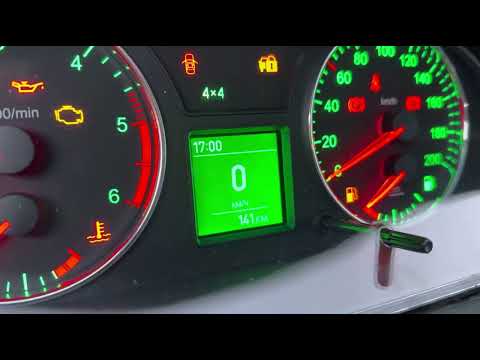 Видео: Установка панели приборов в УАЗ патриот 2010 от патриота 2014 лимитед