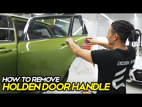 Видео: Как снять ручку VF Holden Commodore