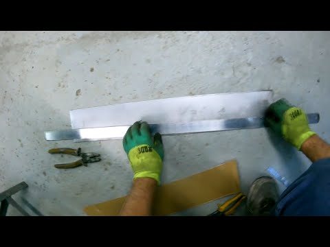 Видео: Как самому без специального оборудования сделать рем. вставки вместо сгнивших фрагментов  автомобиля