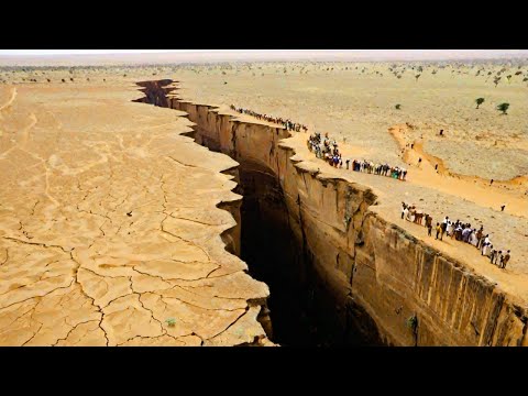 Видео: Африка раскалывается на два континента, и большинство людей об этом не знают!