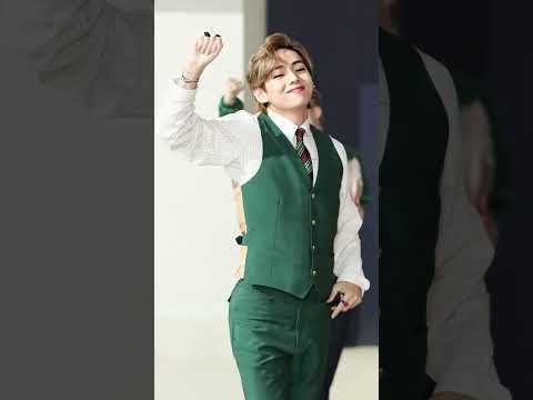 Видео: Восхитительный Ким Тэхён💕💕💕