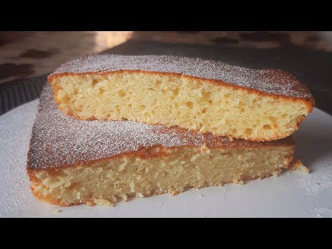 Видео: ПИРОГ за 5 минут на КЕФИРЕ , простой рецепт а какой ВКУСНЫЙ получается пирог.