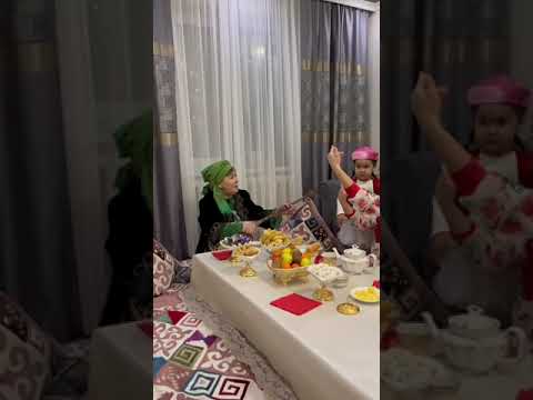 Видео: "Әжем, анам және мен" республикалық байқауы. Адильбекова Айлин