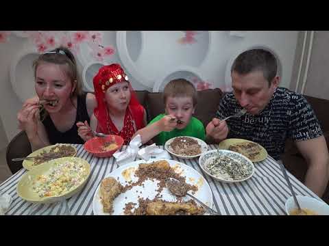 Видео: МУКБАНГ КУРИНЫЕ НОЖКИ С ГРЕЧКОЙ | MUKBANG CHICKEN LEGS WITH BUCKWHEAT #мукбанг #mukbang