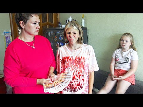 Видео: ГРИФЕРШИ ОБМАНУЛИ МАМУ НА 200 000 РУБЛЕЙ В РЕАЛЬНОЙ ЖИЗНИ ДЛЯ АДМИНКИ В МАЙНКРАФТ!