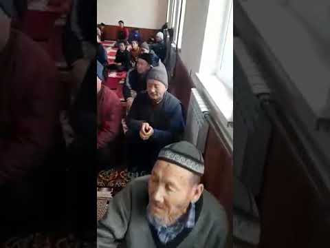 Видео: Тукубай Тайгараев айвлынын мечитине, ушул эле айылдын эр азаматтары жылуулук системасын киргизишти.