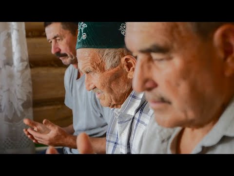 Видео: Как живет дедушка 95 лет в маленькой деревне Татарстана