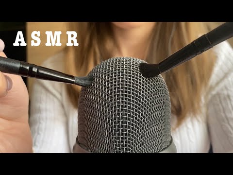 Видео: АСМР Кисточки по микрофону/Без слов/ASMR Microphone brushes/No talking