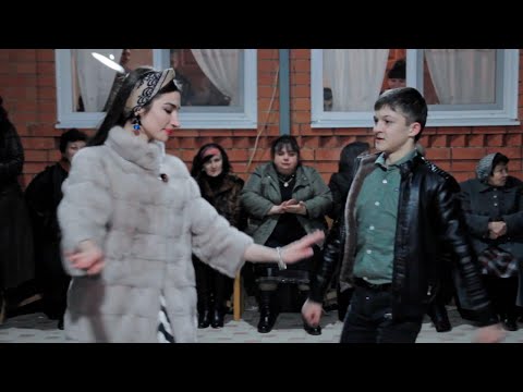 Видео: @Aydemir.Shumahov | Крутой Танцор | Beautiful wedding | Beautiful dance | Dzhegu Media | Адыги |