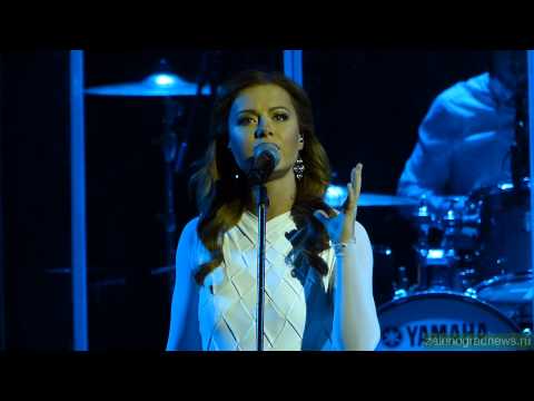 Видео: Юлия Савичева - Сердцебиение