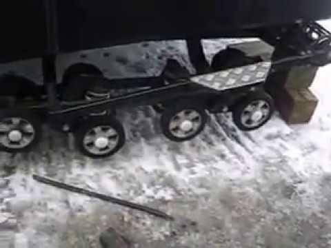 Видео: Подвеска болотохода Пелец Т1000. Обзор вездехода Пелец.