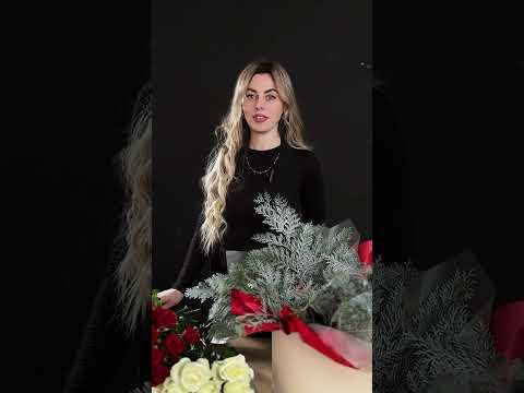 Видео: Сорта роз Ред Дайменшн, Беларусь и Аваланж в композиции от Кристины Бзасежевой.