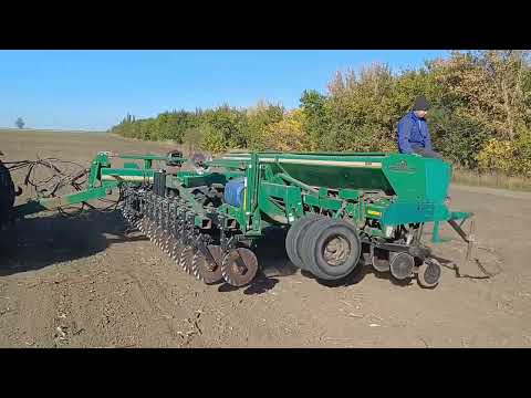 Видео: Посівна зимуючого гороху Балтрап. Сходи пшениці отримали не всюди!!