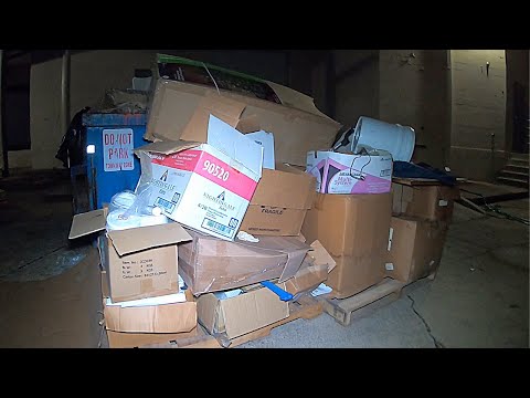 Видео: Ныряние в мусорном баке «Из другого мира!»