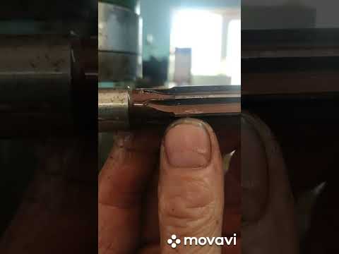 Видео: коленвал мотоцикла ЯВА. Замена втулок шатунов