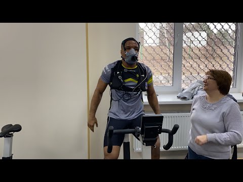 Видео: Эргоспирометрическое тестирование спортсменов (функциональная диагностика)