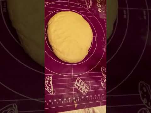 Видео: Слоёное тесто от бабушки