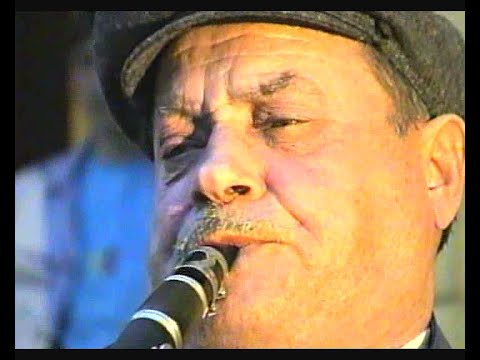 Видео: Тодор Пичуров/ПИЧУРА/-Момчиловци 1994г.