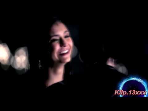 Видео: Деймон и Елена (Дневники Вампира)-Берегу