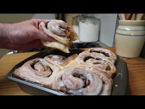 Видео: Большие булочки с корицей (в хлебопечке)